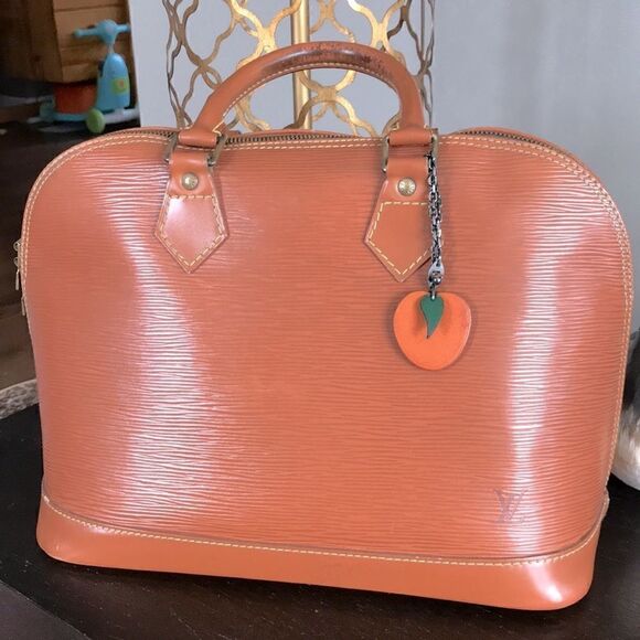 Authentic HERMÈS Abricot bag charm 🍑 - Picture 6 of 8